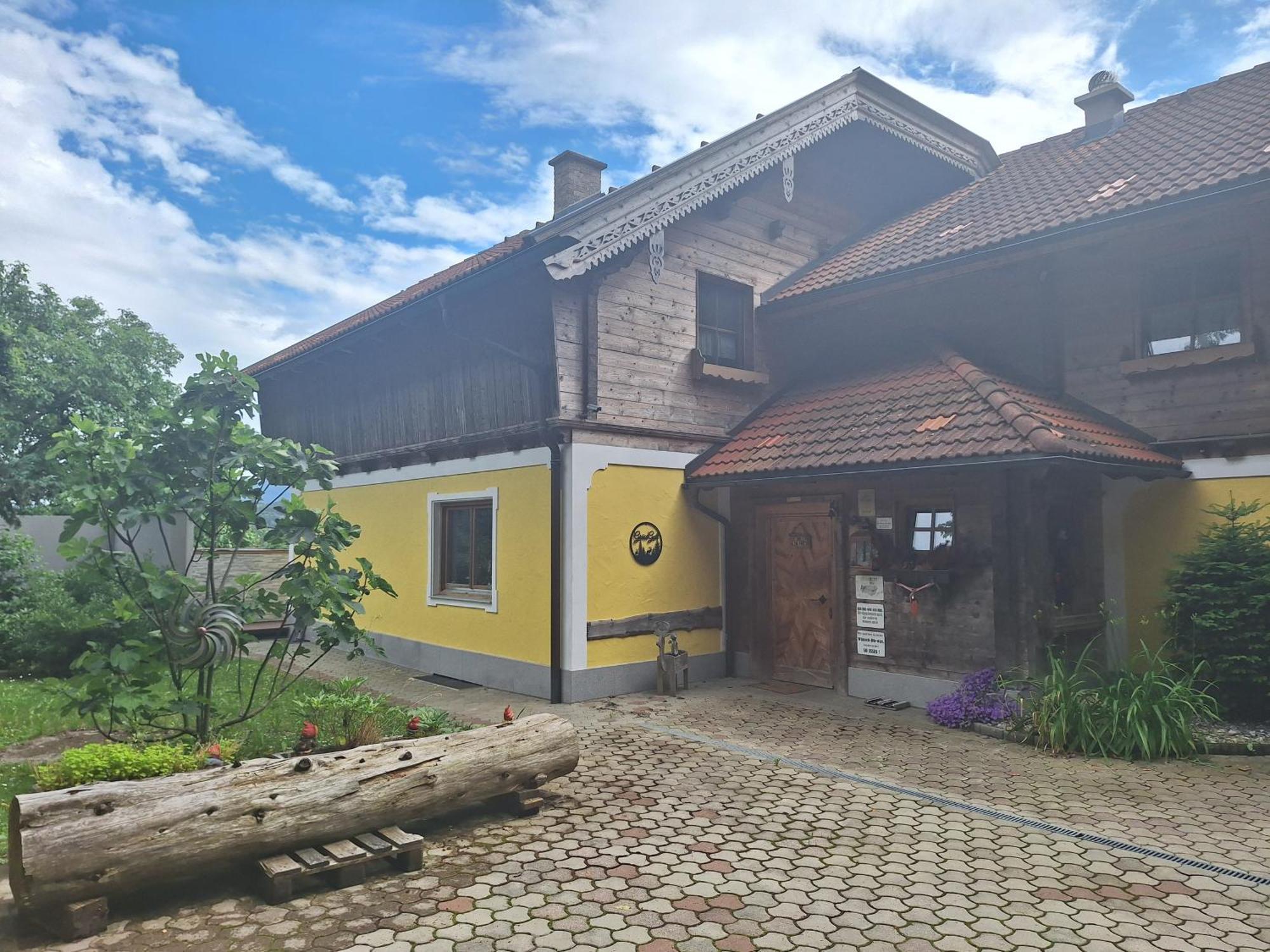 Вілла Ganzes Haus Mit Almcharakter Lieserbrucke Екстер'єр фото